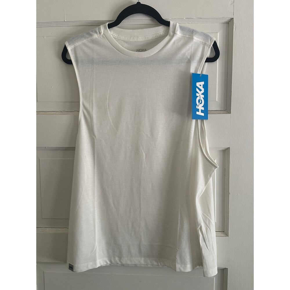 New HOKA U GlideTech Sleeveless Tank - Unisex Medium White - DriRelease NWT
